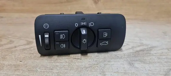 Volvo XC60 Light switch 30739414