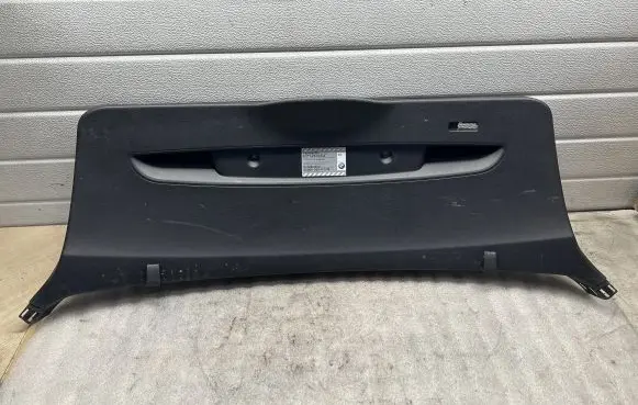 BMW 1 E81 E87 Centre console side trim rear 7060637