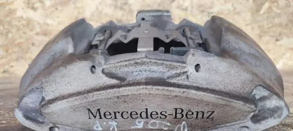 Mercedes-Benz C W205 Front brake caliper 16C130547L 30547L