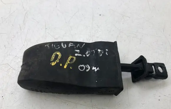 Volkswagen Tiguan Front door check strap stopper 5N0837267