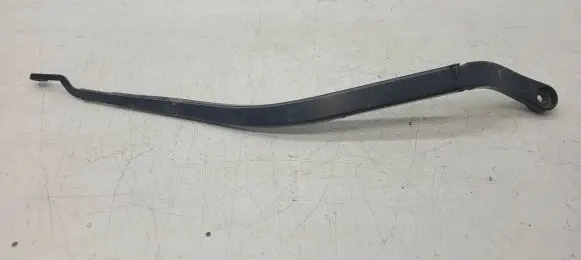 Chrysler Pacifica Front wiper blade arm 2586