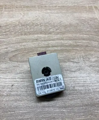 BMW X5 E70 Aerial antenna amplifier 6932644 213675