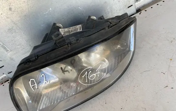 Audi A2 Headlight/headlamp 8Z0941003 89303091 854309000