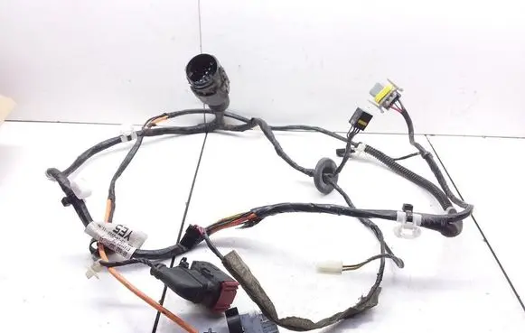 Opel Zafira A Front door wiring loom 90582383 6140103CA