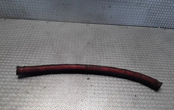 Audi A8 S8 D2 4D Breather/breather pipe/hose 