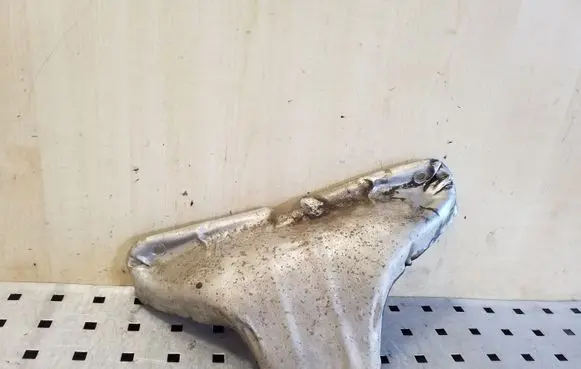 Dacia Sandero Exhaust heat shield 6200082645