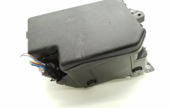 Toyota RAV 4 (XA30) Fuse module