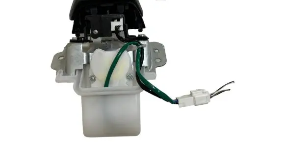 Toyota Land Cruiser (J150) Tailgate window lock/catch/latch 