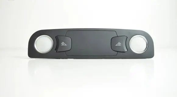 Audi A6 S6 C6 4F Rear seat light 4L0947111B