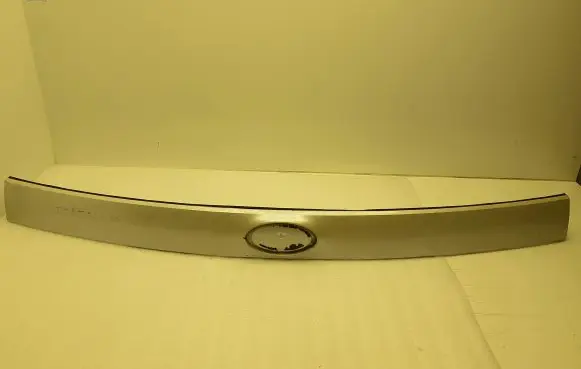 Subaru Forester SH Tailgate trim