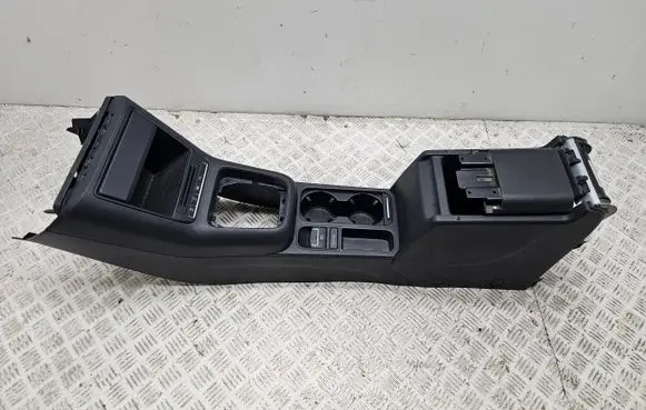 Volkswagen Tiguan Center console 5N0864251B