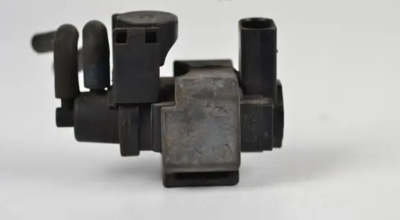 Audi A6 S6 C6 4F Turbo solenoid valve 059906629A 4252443