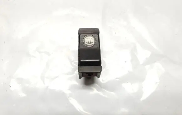 Mercedes-Benz E W123 Electric window control switch 0008206110