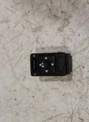 Subaru Legacy VII Wing mirror switch