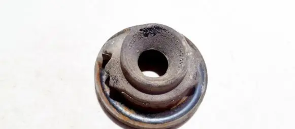 Volkswagen Golf IV Front coil spring rubber mount 1j0512149b