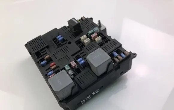 Volvo XC60 Fuse box set 31473771