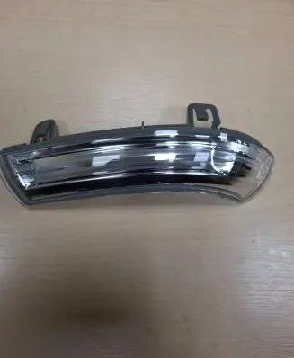 Volkswagen PASSAT B6 Mirror indicator light 1K0949101