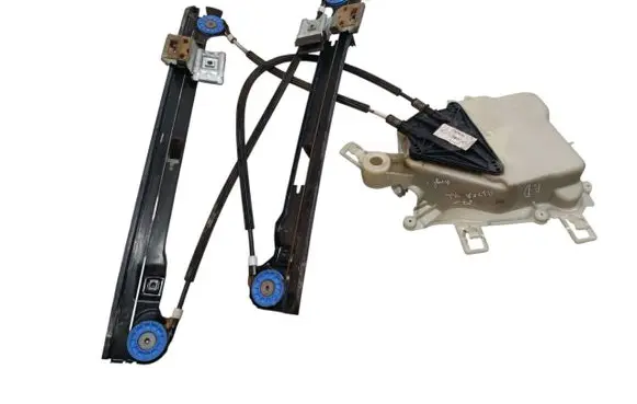 Seat Altea XL Front door window regulator with motor 1K0959793M 5P0837402Q 1T0959701G