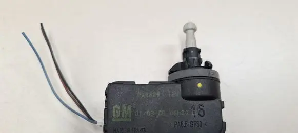 Opel Meriva A Headlight level adjustment motor 