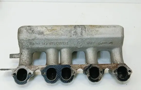 Volkswagen Transporter - Caravelle T4 Intake manifold 074129713T