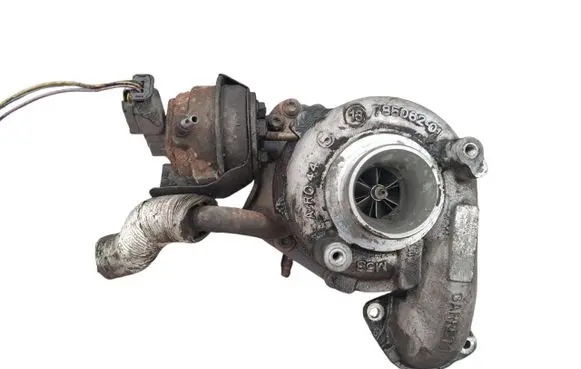 Ford Focus Turbo 806291 9686120680