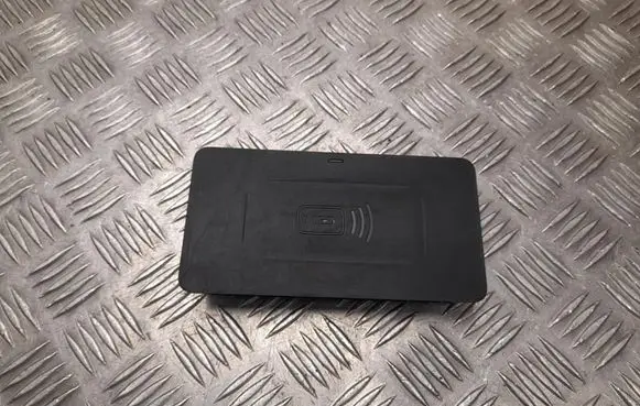 BMW X5 G05 Wireless charging module 8722754