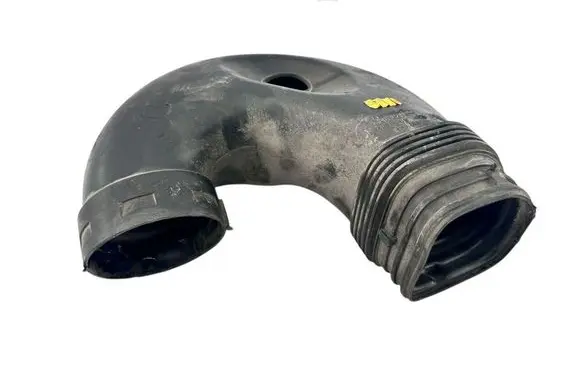 Volkswagen PASSAT CC Air intake duct part 3C0129618D