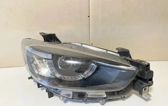 Mazda CX-5 Headlight/headlamp KD3151030 W0462R K2442