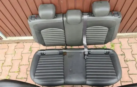 Opel Corsa E Rear seat 878539800000182