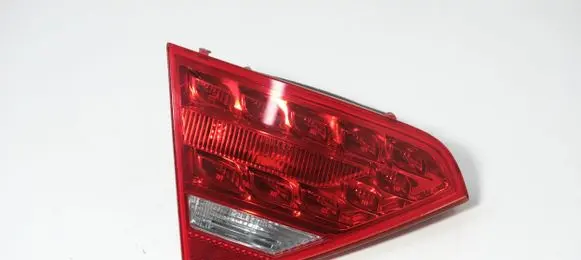 Audi A5 Sportback 8TA Tailgate rear/tail lights 8T0945093A