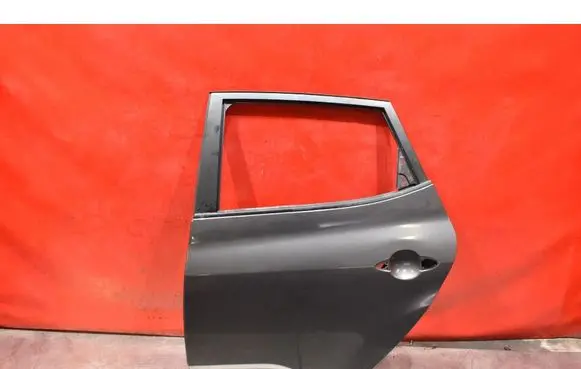 KIA Venga Rear door 