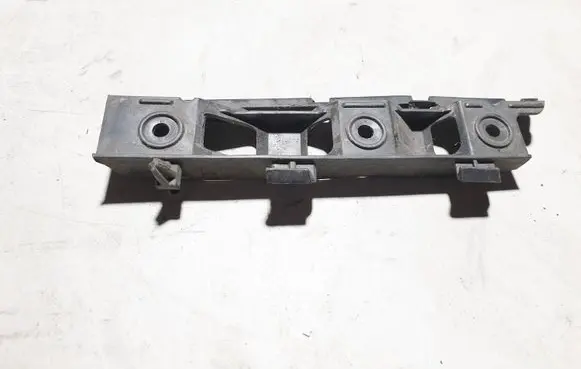 Volkswagen PASSAT B6 Front bumper mounting bracket 807184