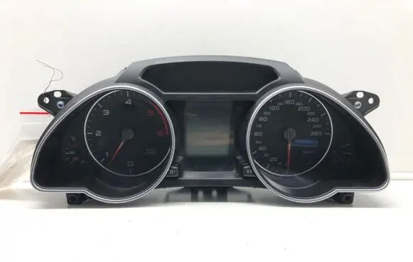 Speedometer (instrument cluster)