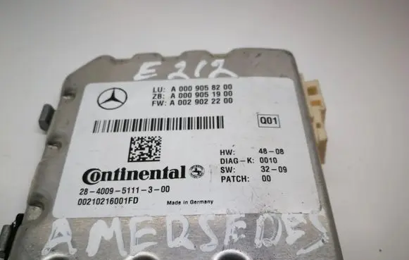 Windshield/windscreen camera