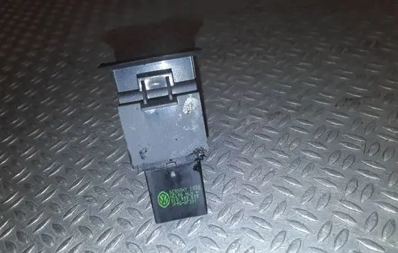 Volkswagen Golf VI Electric window control switch 5k0959855