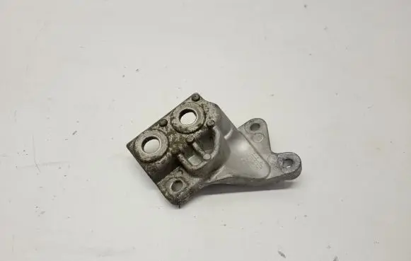 Volvo XC60 Front differential bracket 31439850