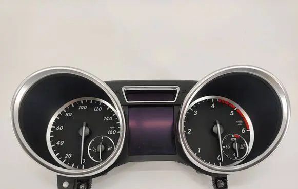 Mercedes-Benz ML W166 Speedometer (instrument cluster) A1669003205 A1669011801 0263682106