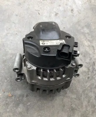 BMW 7 F01 F02 F03 F04 Generator/alternator 7603779 FG23S043 131221A