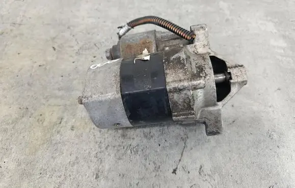 Renault Megane II Starter motor 8200049826