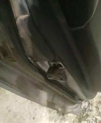 Mazda 3 I Rear door check strap stopper 