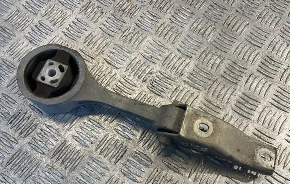 Seat Ibiza IV (6J,6P) Engine mount bracket 6Q0199851AJ 3318215