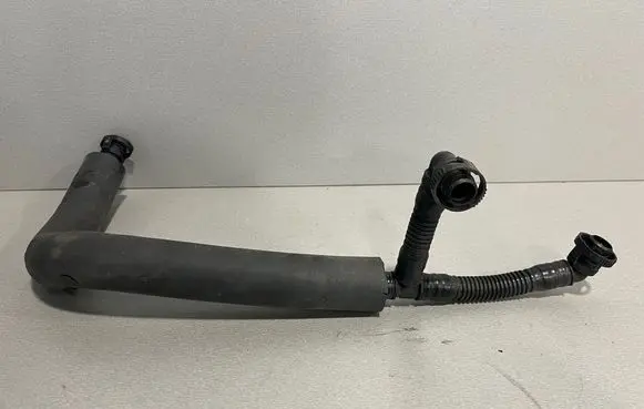 BMW 3 E92 E93 Breather/breather pipe/hose 7559528