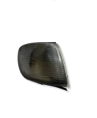 Audi A6 S6 C4 4A Front indicator light 185265B