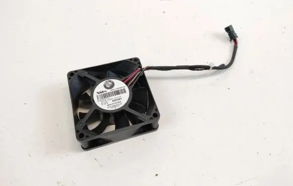 BMW i3 Engine control unit/module fan 6983075