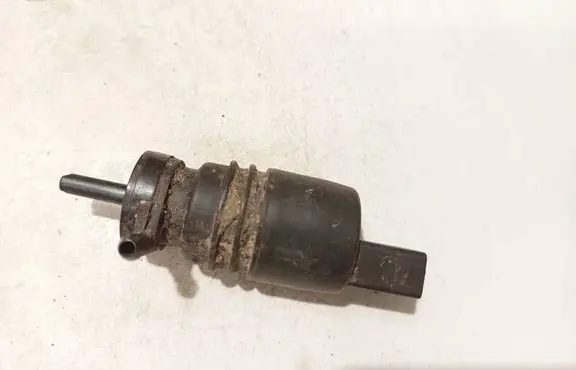 Windscreen/windshield washer pump