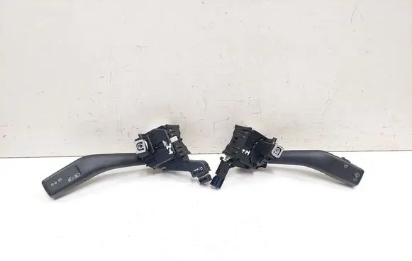 Audi A3 S3 8P Wiper turn signal indicator stalk/switch 1K0953519 1K0953513