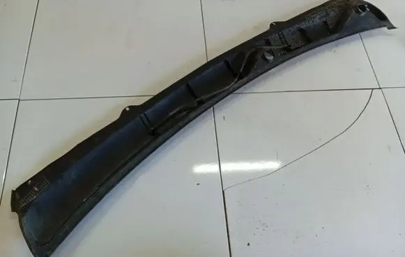 Opel Insignia A Wiper trim 13224209L