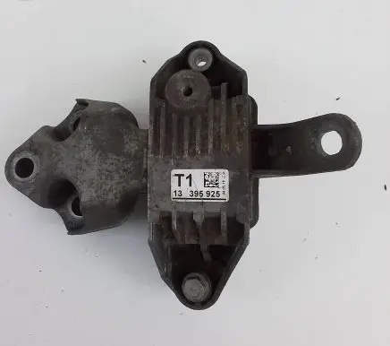Opel Zafira C Gearbox mount 13395925
