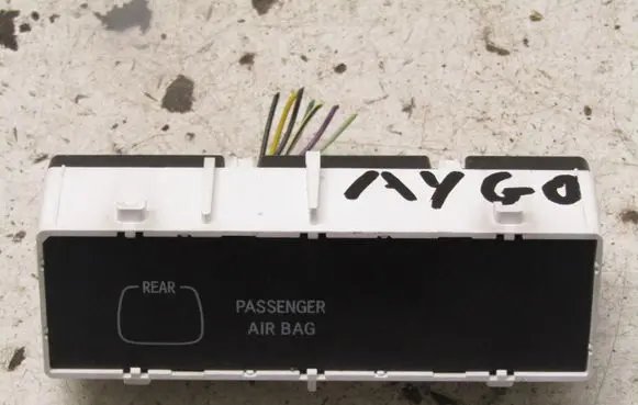 Toyota Aygo AB40 Passenger airbag on/off switch 