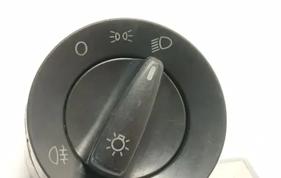 Volkswagen PASSAT B5.5 Light switch 1C0941531